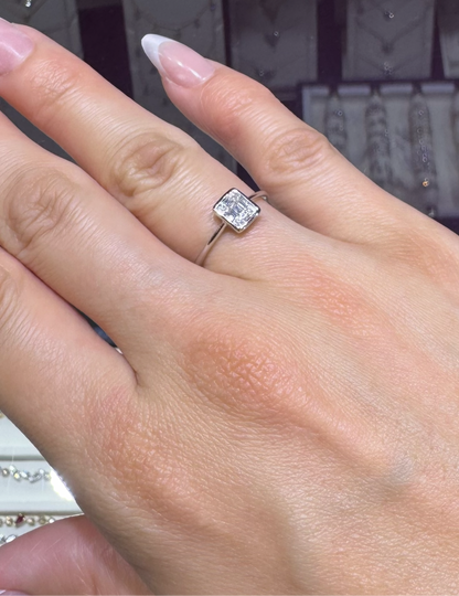 Radiant cut Engagement ring