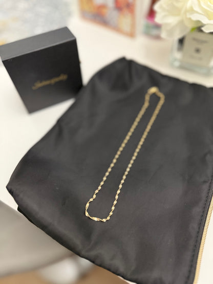 18 k gold plated necklace