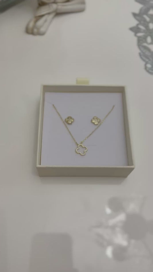 18k gold plated clover necklace & studs